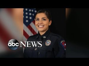 Read more about the article Texas police officer shot in face