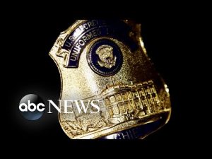 Read more about the article DHS inspector general opens probe into Secret Service deleted text messages