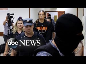 Read more about the article Griner in court, earthquake in the Philippines, Oak Fire: World in Photos, July 27