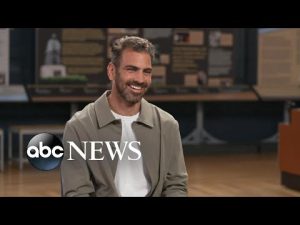 Read more about the article Actor and activist Nyle DiMarco on advocacy for deaf community l ABCNL