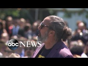 Read more about the article Father of Parkland victim interrupts Biden during Safer Communities Act signing