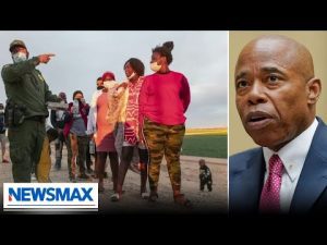 Read more about the article Mayor Adams is upset| NYC sees second wave of migrants from the Texas border