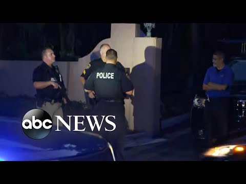 You are currently viewing FBI searches former President Donald Trump’s Mar-a-Lago estate