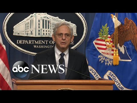 You are currently viewing Merrick Garland gives statement on FBI raid of Mar-A-Lago
