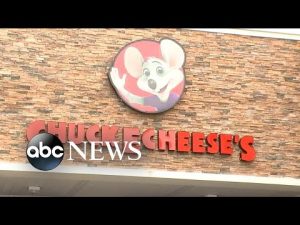 Read more about the article Mother alleges racism at Chuck E. Cheese