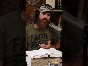 Read more about the article Jase Robertson Is NOT a Fan of Being Told to Shut Up About His Faith