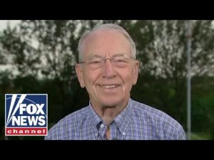 Read more about the article Sen. Grassley: There’s plenty of evidence of political bias here