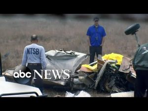 Read more about the article Two small planes collide in California, killing 3 | WNT