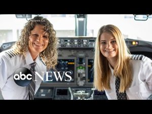 Read more about the article Mother-daughter pilot duo takes flight