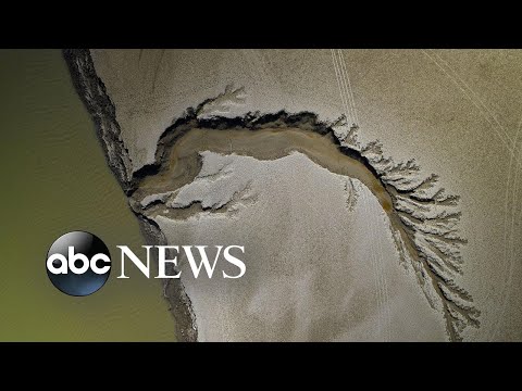 You are currently viewing Drought, funeral and baseball: World in Photos, Aug.23