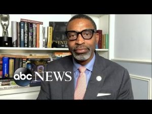 Read more about the article NAACP president: Biden student debt relief plan ‘a great step’