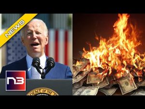 Read more about the article Obama Advisor FLIPS On Biden After He Drops To His Knees To Appease The Destructive Socialist Agenda
