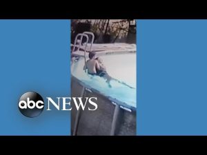 Read more about the article 10-year-old saves drowning mother suffering seizure in pool