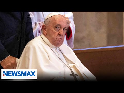 You are currently viewing Pope Francis fuels rumors of his stepping down
