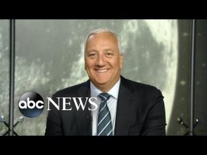Read more about the article Former astronaut discusses postponed Artemis launch
