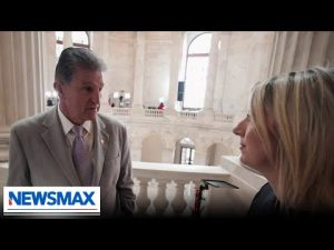 Read more about the article Sen. Manchin details conversations with Sen. Sinema and why she’s holding out on Climate Change deal