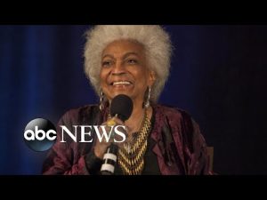 Read more about the article Remembering trailblazing actress Nichelle Nichols l ABCNL