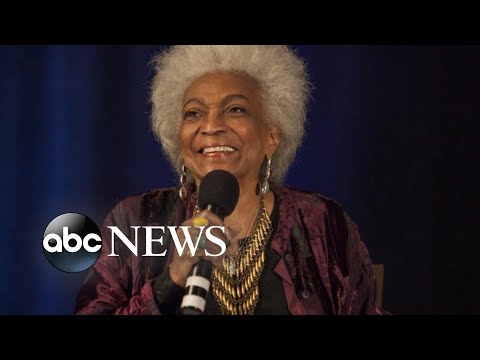 You are currently viewing Remembering trailblazing actress Nichelle Nichols l ABCNL