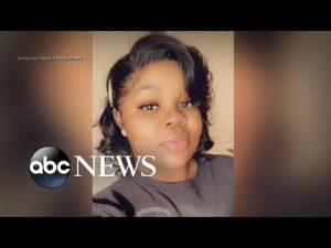 Read more about the article DOJ charges officers in connection with raid that killed Breonna Taylor | GMA