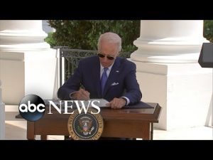 Read more about the article Biden signs bills to hold people accountable for COVID-19 fraud