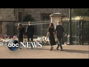 Read more about the article Harry and Meghan join William and Kate outside Windsor Castle