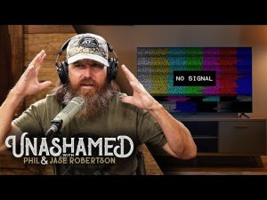 Read more about the article Jase’s Tragic TV Failure & Phil Names One Critical Page from the Bible! | Ep 548