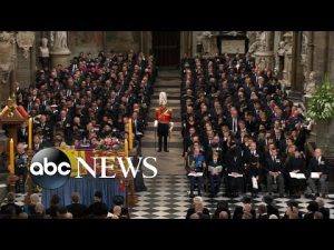 Read more about the article World bids final farewell as Queen Elizabeth II laid to rest
