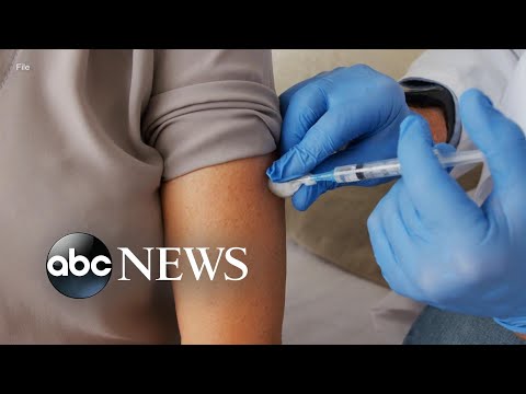You are currently viewing Doctors urge Americans to get flu shot and COVID booster