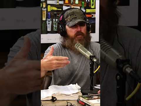 You are currently viewing Jase Robertson Reveals the One True King