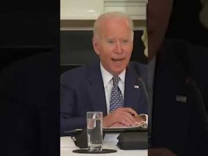 Read more about the article Biden Tells You How To Survive a Hurricane | #shorts