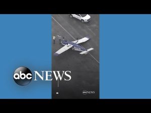 Read more about the article Planes toppled by Hurricane Ian’s winds in Florida