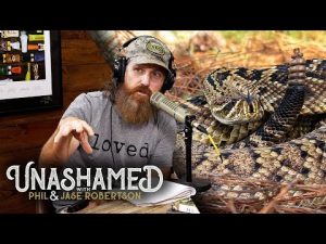 Read more about the article Jase Steps on a Snake and Pockets a Frog & Jep Reveals What He Has Been Doing In Ethiopia | Ep 555