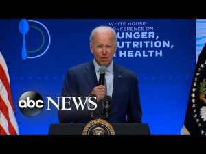Read more about the article Biden appears to look for congresswoman killed in car crash: ‘Where’s Jackie?’