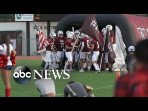 Read more about the article Sold-out crowd at Honey Bowl Stadium for Uvalde’s high school football team