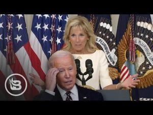 Read more about the article Jill Biden ROASTS Joe After Obama’s Visit to WH Goes Awry