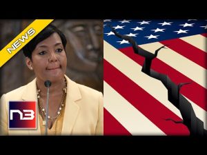 Read more about the article White House Aide Proves She’s a Communist With Latest Hate Against MAGA Republicans