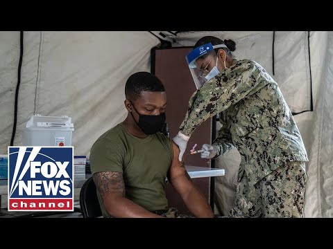 You are currently viewing Kilmeade confronts Biden spokesman over military vaccine mandate