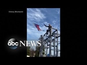 Read more about the article Russians retreat from annexed city | WNT