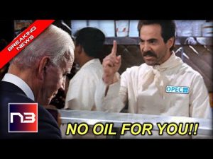 Read more about the article UH-OH! HOT MIC Catches Biden Drop an F-Bomb as He Tries to Be a TOUGH GUY