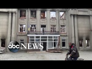 Read more about the article Russian rockets hit residential buildings in Ukraine