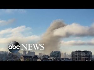 Read more about the article Explosions rock Ukrainian Capital