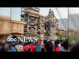 Read more about the article Anti-government protests grow in Iran as oil workers strike outside refineries
