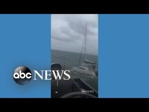 Read more about the article Coast Guard rescues four people as Ian approaches Carolinas