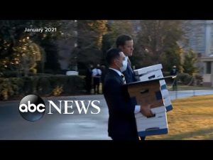Read more about the article Trump employee reportedly told the FBI they were ordered to move classified documents
