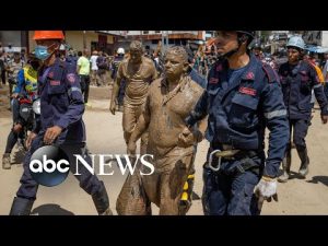 Read more about the article Venezuela landslide, Ukraine strikes, Kenya sanctuary: Week in Photos