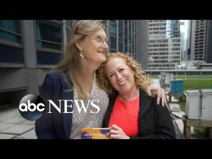 Read more about the article ‘Mad Honey’ authors speak about new best-selling novel