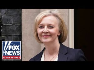 Read more about the article British Prime Minister Liz Truss resigns after 44 days in office