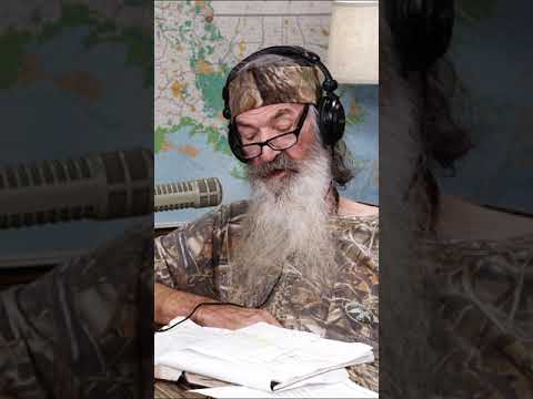 You are currently viewing Phil Robertson Is Equally Scared & Amazed by This