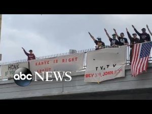 Read more about the article Antisemitic banner hung over 405 freeway following Kanye West’s comments l ABCNL