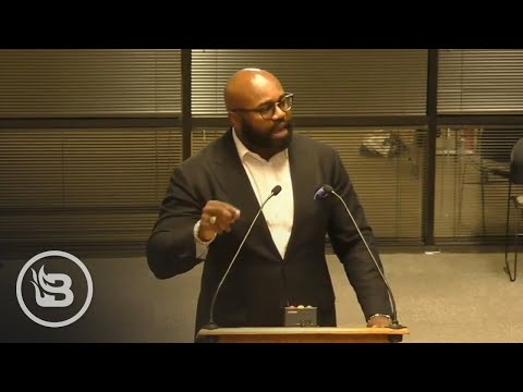 You are currently viewing Black Father NUKES School Board Over the Harms of Diversity Training
